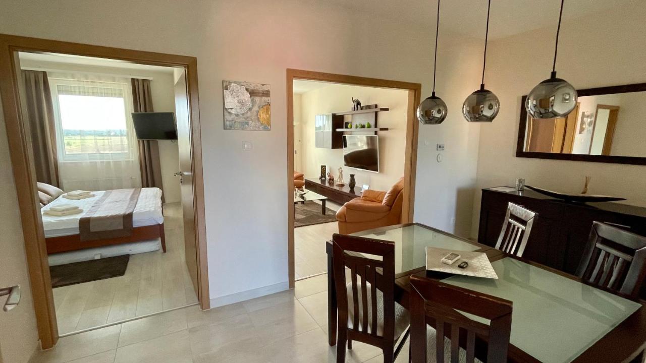 Chance Apartman Buekfuerdo Eksteriør bilde